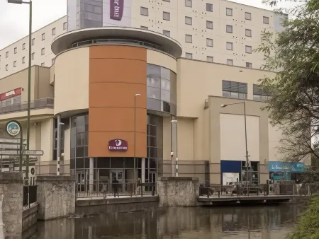 Premier Inn Hemel Hempstead Central Отели в г. Дакорум Дистрикт