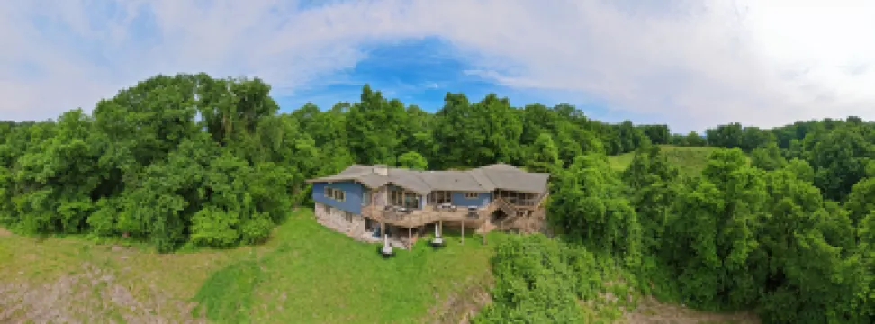 Ultimate Pigeon Forge Getaway 7-Bedroom Retreat Sleeps 20 in the Heart of It All فنادق في 