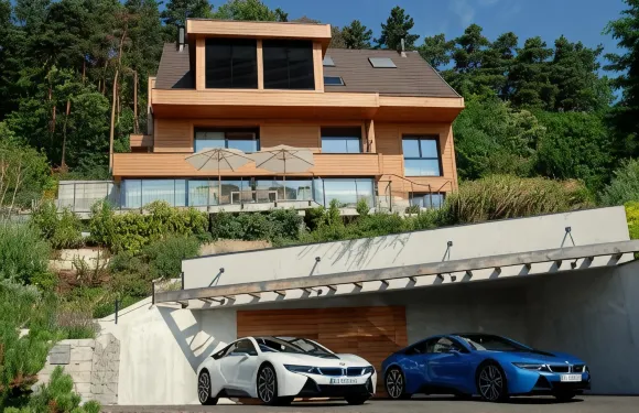 大木屋及水療中心