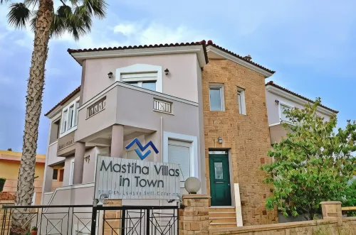 Mastiha Villas in Town - Hot Tub