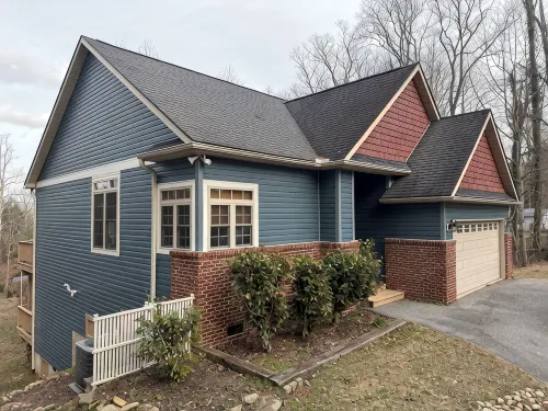 Beautiful Hendersonville an Adorable bright 3bdrm home 1.3 miles from downtown - Kitchens