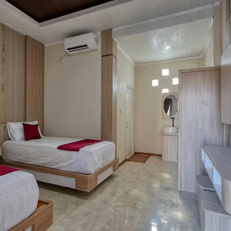 Aqzam Guest House Отели рядом с достопримечательностью «Остров Нуса-Пенида»