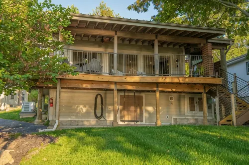 Lakefront Home on Table Rock Lake - Resort Amenties - Views & Relaxation
