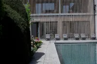 Romantik Hotel Hirschen - Pools