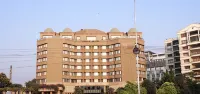 Hyderabad Marriott Hotel & Convention Centre Hotel a 