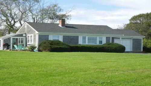 Ocean view House w 2 Bedrooms, 2 Bathrooms, living room,fireplace, kitchen,patio - 3-Star