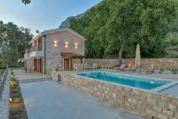 Seaview Villa Lavanda with pool - Villas