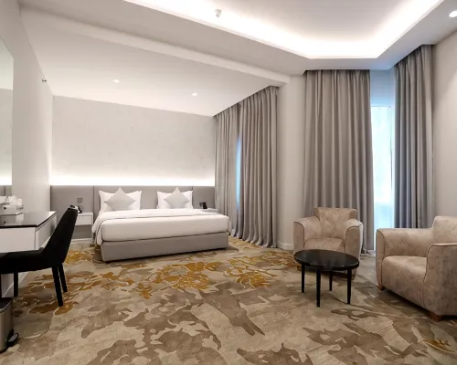 فندق إيستاي Hotels near آي فلاي دبي