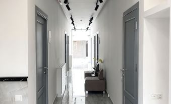 Alex Hotel