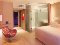 오세아니아 루니베르 투르