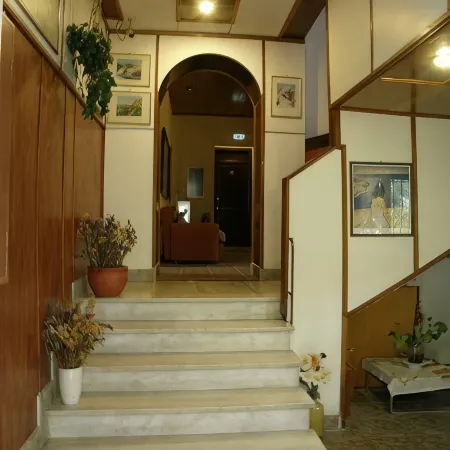 Dryades & Orion Hotel