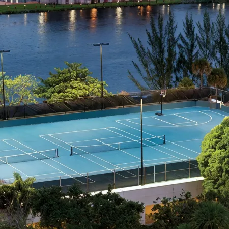 Hilton Miami Airport Blue Lagoon