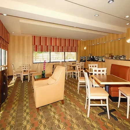 Comfort Suites Columbia Northeast - Fort Jackson