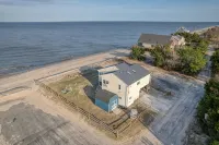 Secluded Beach home with amazing views.