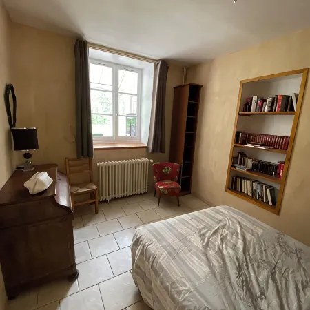 Gîte 6/7 Personnes Dans un Domaine Verdoyant, Cadre Nature Pour se Ressourcer