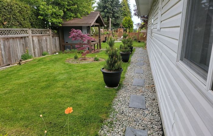 Homey Place in Sechelt , close to town and beaches