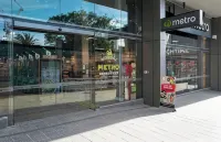 Olympic Park Stylish 2BR | Walk to stadium | Pool & Gym