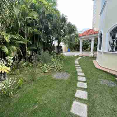 A beautiful property with enough space for you and yours Hotel Exterior
