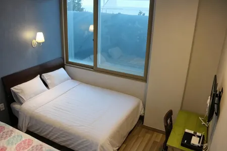 Bexco Hostel B&B