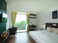 The Flora May Resort Hotel in zona Tempio Wat Laem Pho