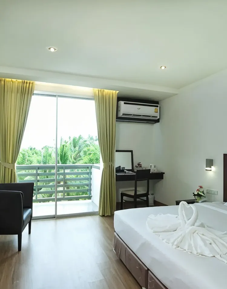 ห้องดีลักซ์ เตียงใหญ่ 1 เตียง