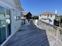 Beautiful Remodeled Home!  Close to the Beach! - gimnasio