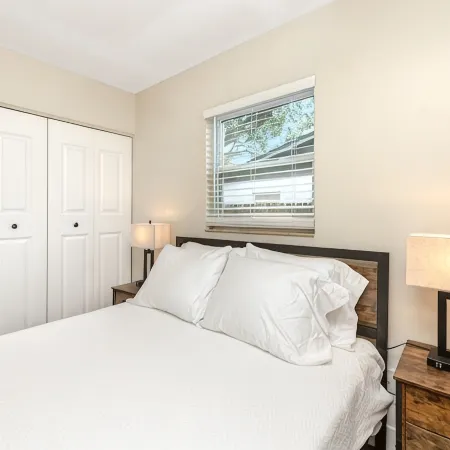 Modern 3BR 1BTH with Hot Tub Minutes Away From Gulf Beaches