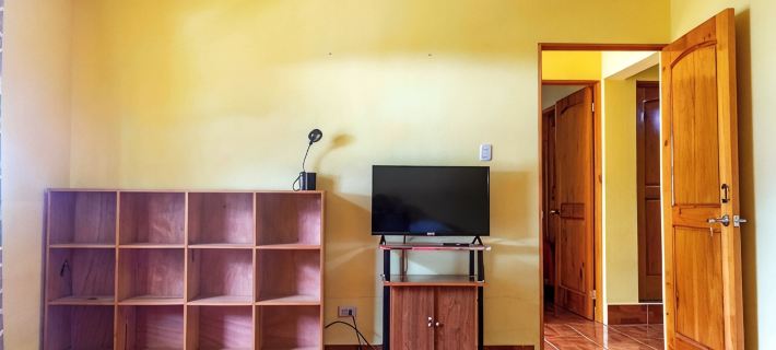 Spacious Family Apartment with Mountain Views in Panajachel Hotels in Panajachel
