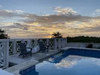 The Captain's Estate - Family Friendly 5 Bed Villa with large pool and views - Pools