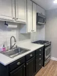 Charming 3-bedroom house in lovely Durham with WiFi, AC
