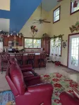 1-bedroom poolhouse w/private heated pool, within 10 miles to 11 distilleries. - Swimmingpools