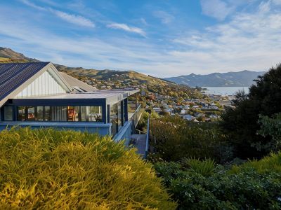 Akaroa Holiday Home. Spacious, sunny, harbour views and close to town. Sleeps 8