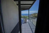 Shearwaters Appartment