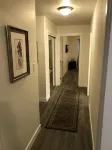 Spacious remodeled House off Main Street - พร้อมWifi