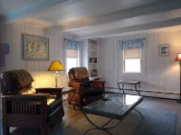 PROMO 5% MONTHLY DISCOUNT!The Napoleon House at Wellfleet Center - 2-Star