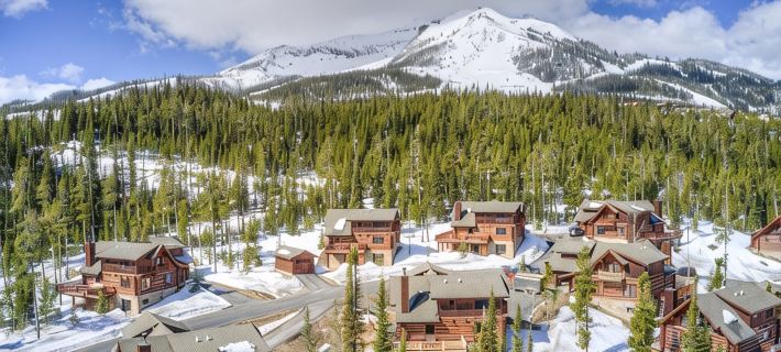 5 Bedroom Ski In/Out Powder Ridge Cabin Hotels in Big Sky