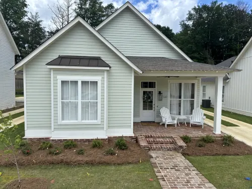 NEW GAMEDAY Home 3-BR/3BA Close to Campus! - Homestays