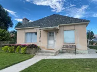 Mountain Biker's Heaven, Quiet 2-Bedroom, 1 Bath Near Trails and National Parks