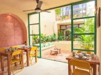 Kuka y Milpa Hotels near Montejo Avenue
