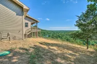 Bull Shoals Retreat with Panoramic River Views – A Peaceful Escape Awaits!