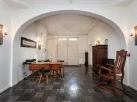 Boutique B&B the Townhouse Hotels near Gentpoort