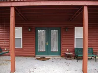 Morehead Cabin on the lake Hotels in Rowan County