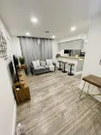 Guest Studio - Blocks from SHSU!
