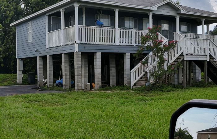 Central Florida Vacation Stilt Home with pool!