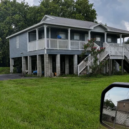 Central Florida Vacation Stilt Home with pool!