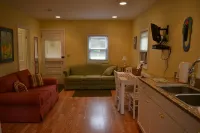 LYC Cottage #2