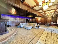 5 bedroom Estate near casino & downtown - 4-Star