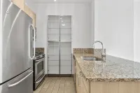 Luxury High Rise Apt - Unbeatable skyline view - Apartments