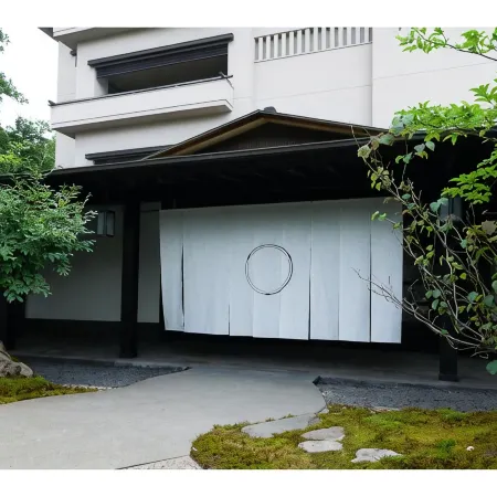 Yamanakaonsen Hanamurasaki