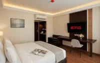 Bentani Hotel & Residence
